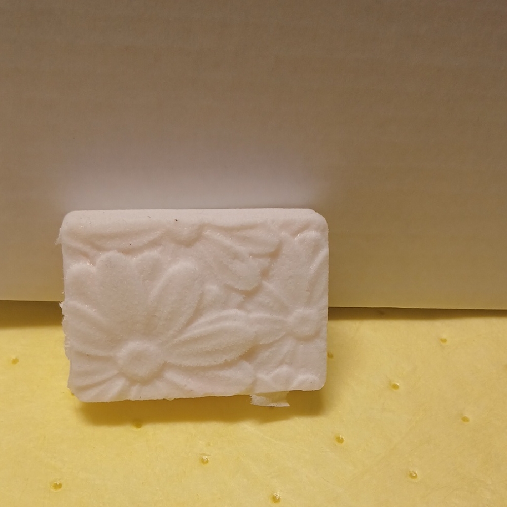 Handcrated Floral Embossed Goatmilk Lavender Soap Bar NIB